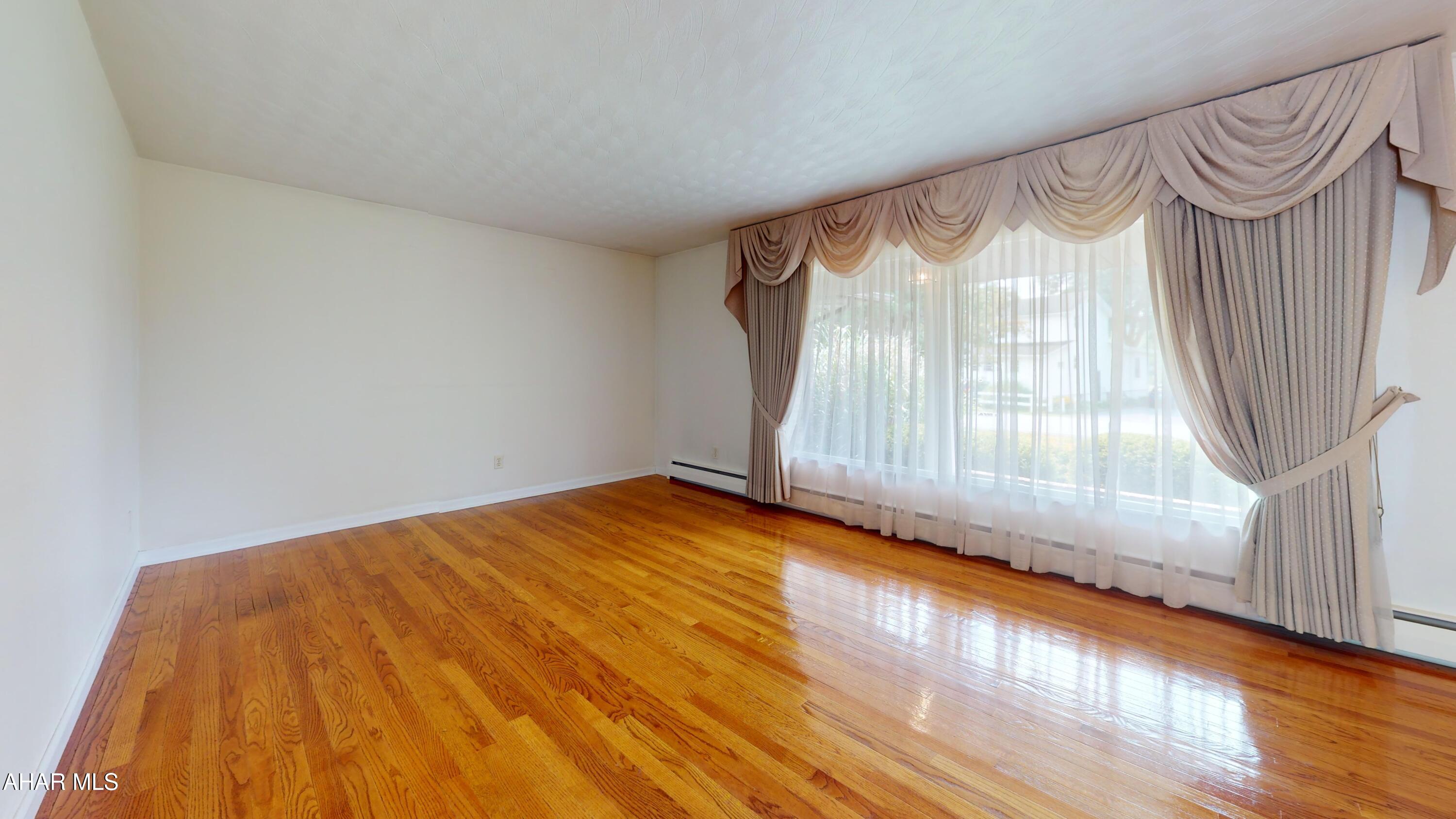 100 Puzzletown Road Duncansville, PA 16635 - Photo 12 of 33 Gallery Image 12