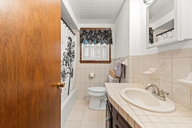 $514,999 | 4 Little Tree Lane, Bellingham, MA 02019