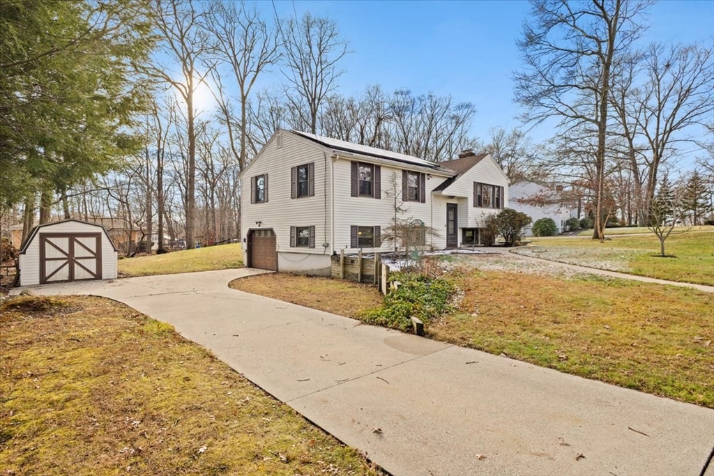 4 Little Tree Lane Bellingham, MA 02019 - Photo 4 of 33