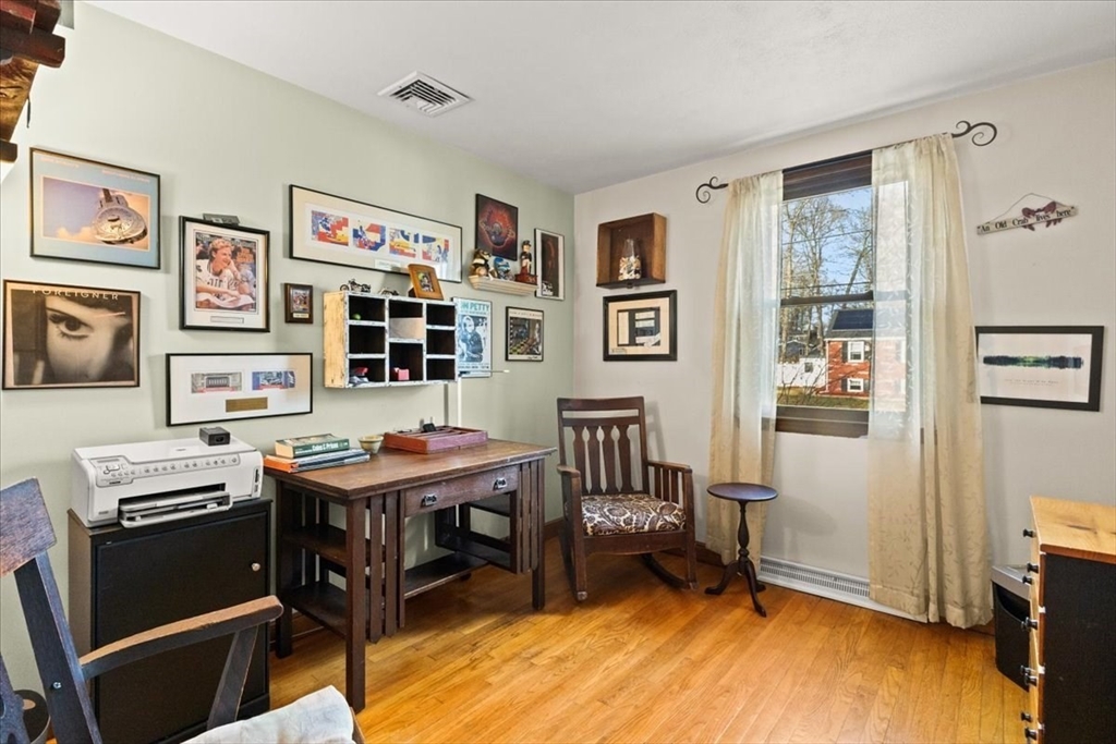 4 Little Tree Lane Bellingham, MA 02019 - Photo 8 of 33