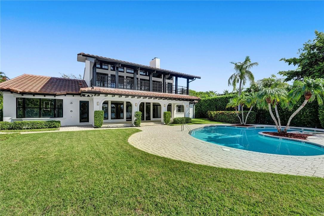 19 Seneca Road Fort Lauderdale, FL 33308 - Photo 8 of 48 Oversized pool and lot