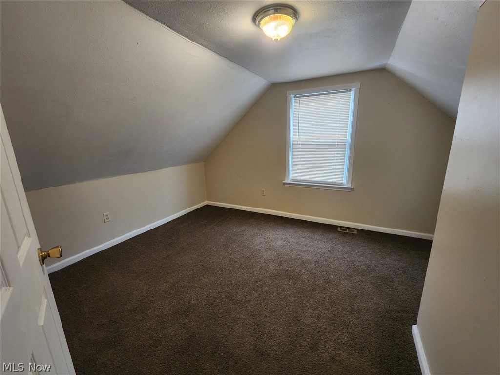 1517 Larchmont Road Cleveland, OH 44110 - Photo 9 of 10
