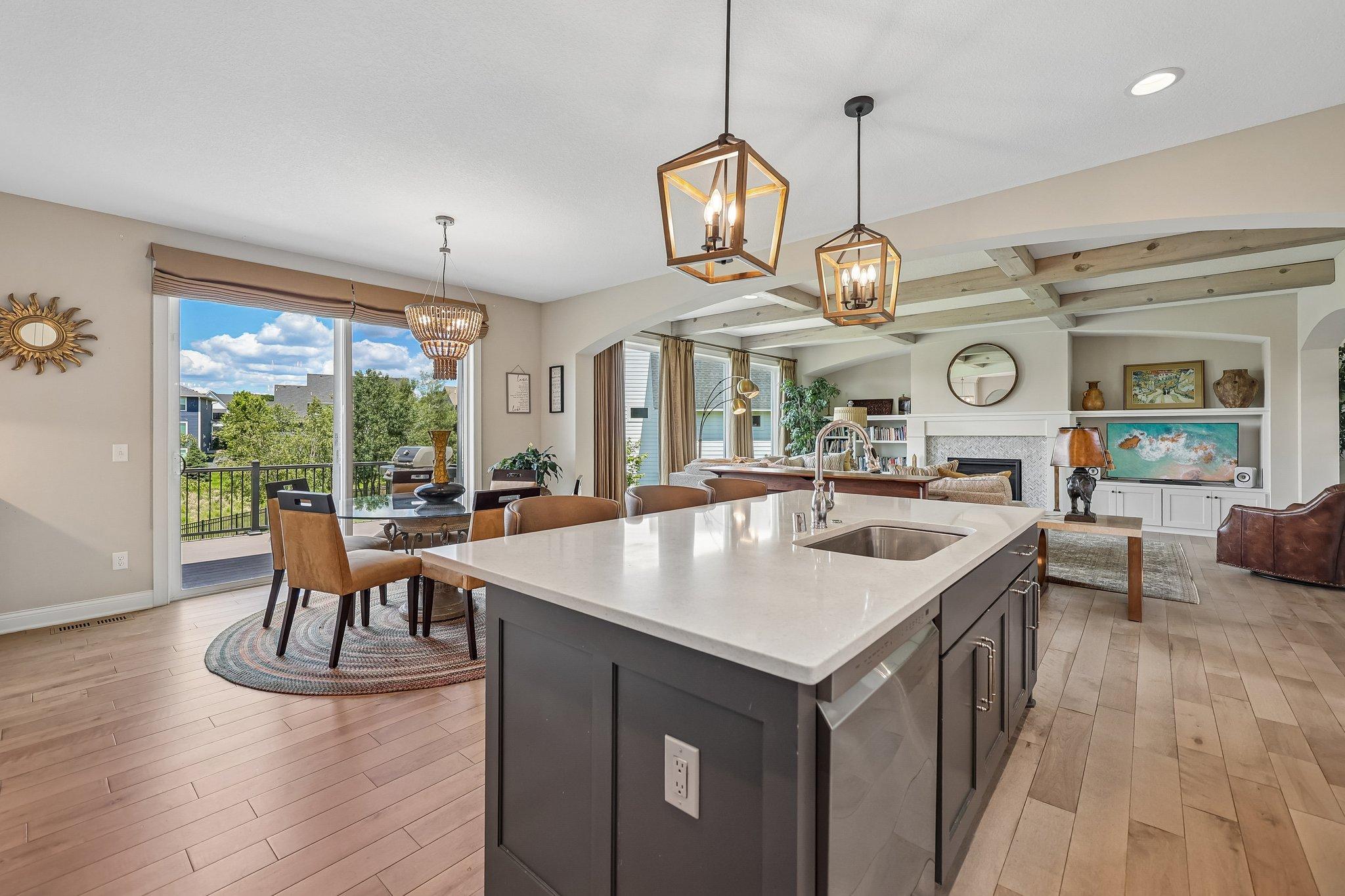 9058 Bur Oak Road Woodbury, MN 55129 - Photo 9 of 66 Gallery Image 9