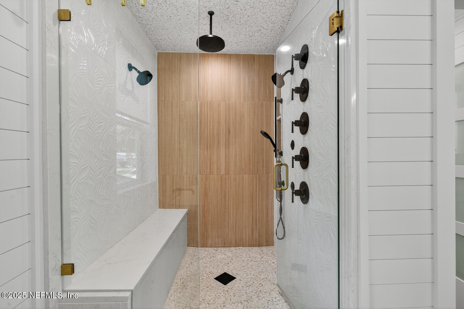 214 Deltona Boulevard St. Augustine, FL 32086 - Photo 21 of 23 a bathroom with a shower