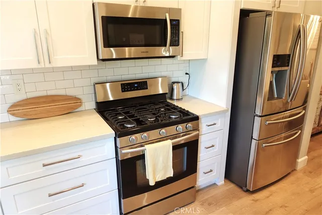 $760,000 | 7402 Yellowtail Drive, Unit 202, Huntington Beach, CA 92648