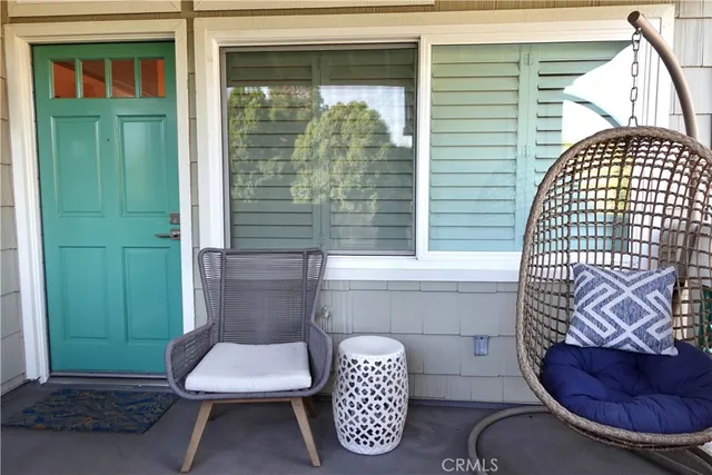 $760,000 | 7402 Yellowtail Drive, Unit 202, Huntington Beach, CA 92648