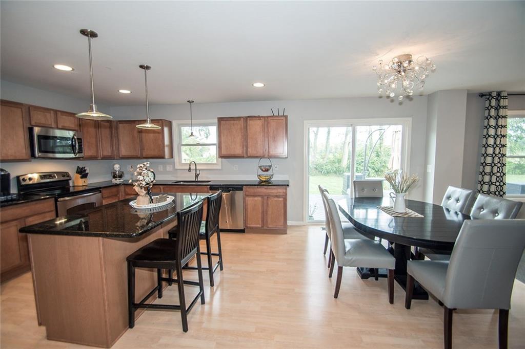 1686 Hummingbird Way Anderson, IN 46013 - Photo 11 of 48