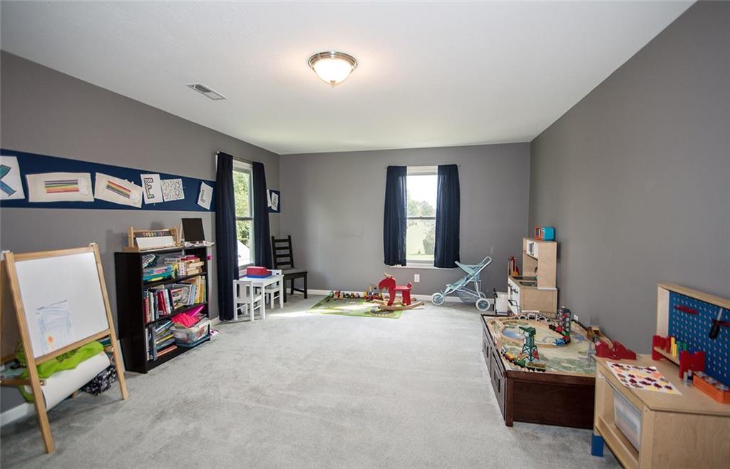 1686 Hummingbird Way Anderson, IN 46013 - Photo 23 of 48