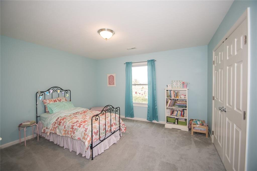 1686 Hummingbird Way Anderson, IN 46013 - Photo 25 of 48