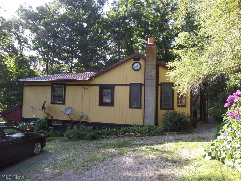 2298 Bramble Road Southwest Carrollton, OH 44615 - Photo 3 of 27 Gallery Image 3