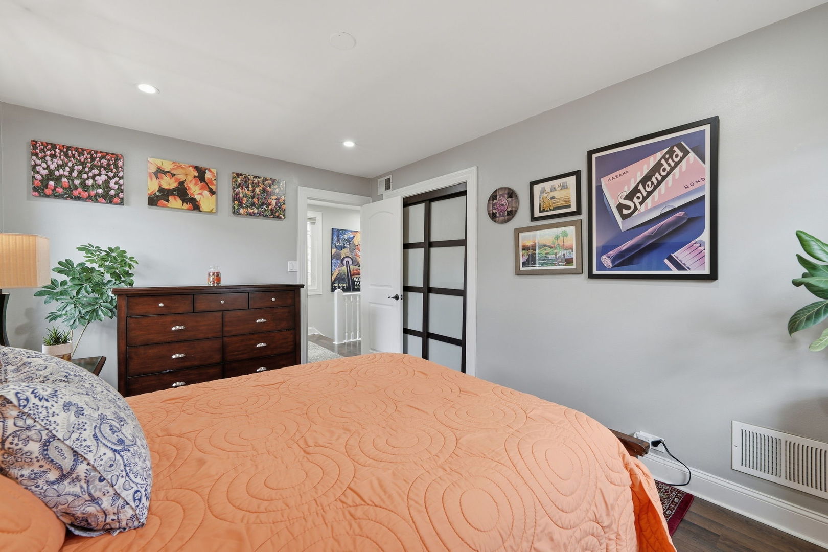 5046 North Rutherford Avenue Chicago, IL 60656 - Photo 19 of 42 Gallery Image 19