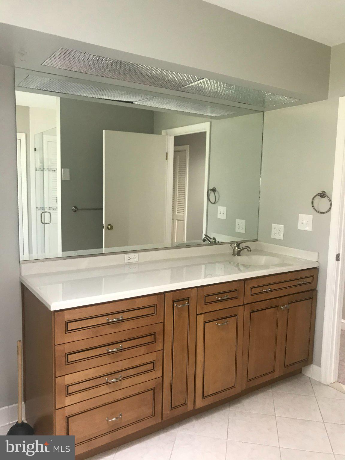 521 Beulah Road Vienna, VA 22180 - Photo 13 of 27