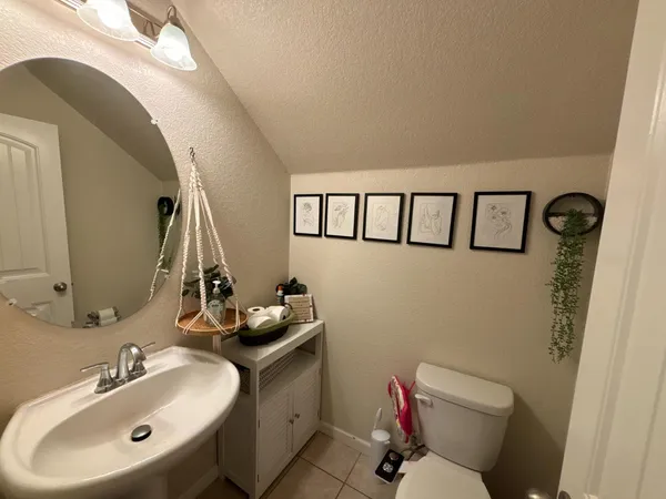 $429,000 | 3900 Sanderling Avenue, Modesto, CA 95355