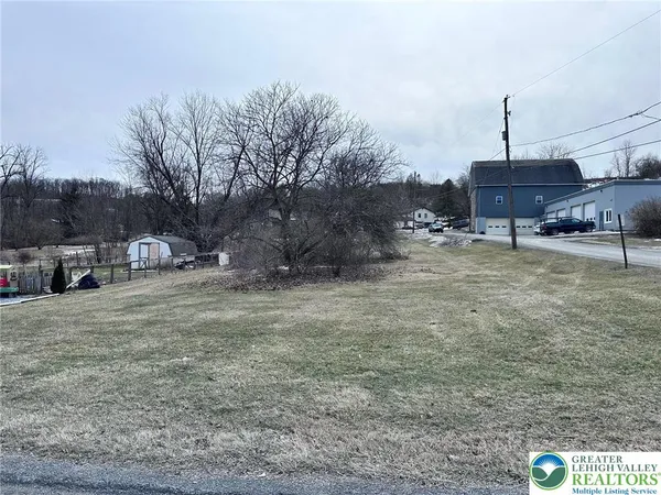 $55,000 | 7763 Center Street, Slatington, PA 18080