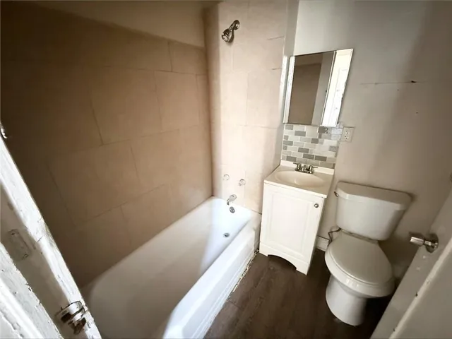 $1,149 | 2814 Josephine Street, Unit B, New Orleans, LA 70113