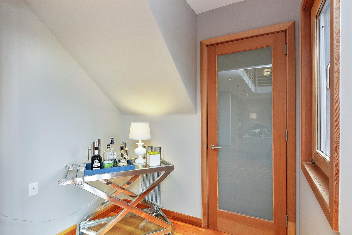 214 Swett Road Woodside, CA 94062 - Photo 9 of 67