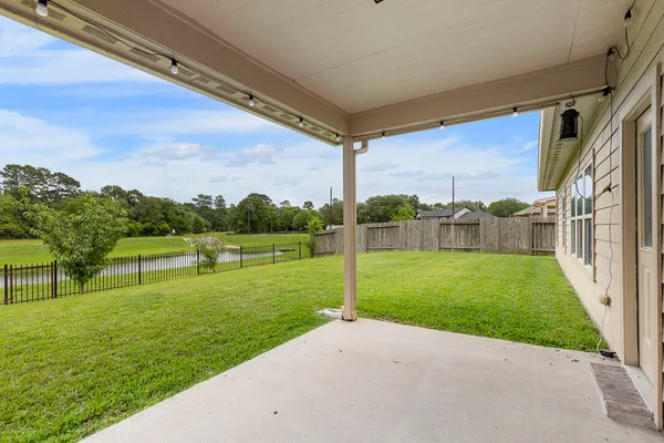 $490,000 | 22810 Dale River Road, Tomball, TX 77375