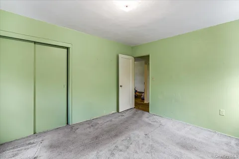 $308,000 | 58-33 246th Crescent, Unit C14 UPPER | Douglaston