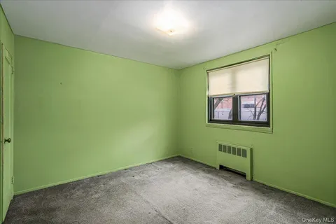 $308,000 | 58-33 246th Crescent, Unit C14 UPPER | Douglaston