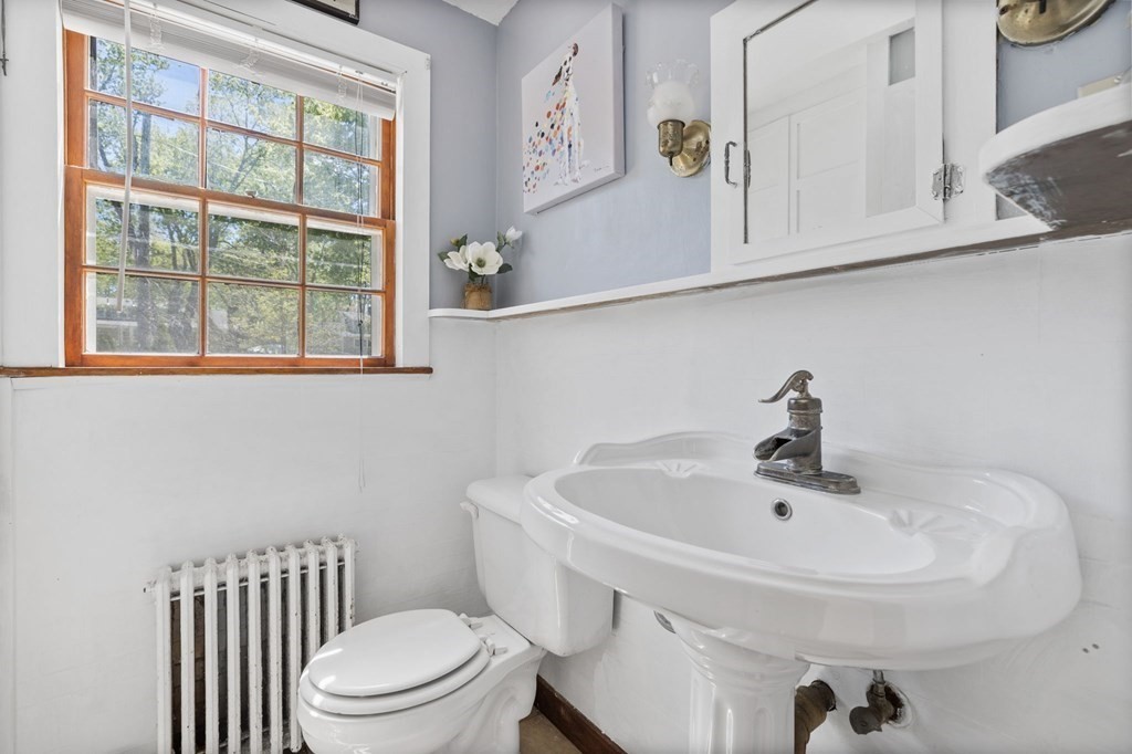 5 Marshall Road Hingham, MA 02043 - Photo 13 of 29 Gallery Image 13