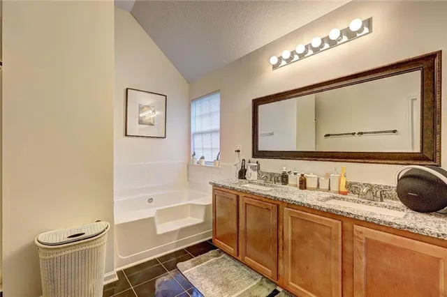 $344,900 | 8722 Walworth Court, Jonesboro, GA 30238