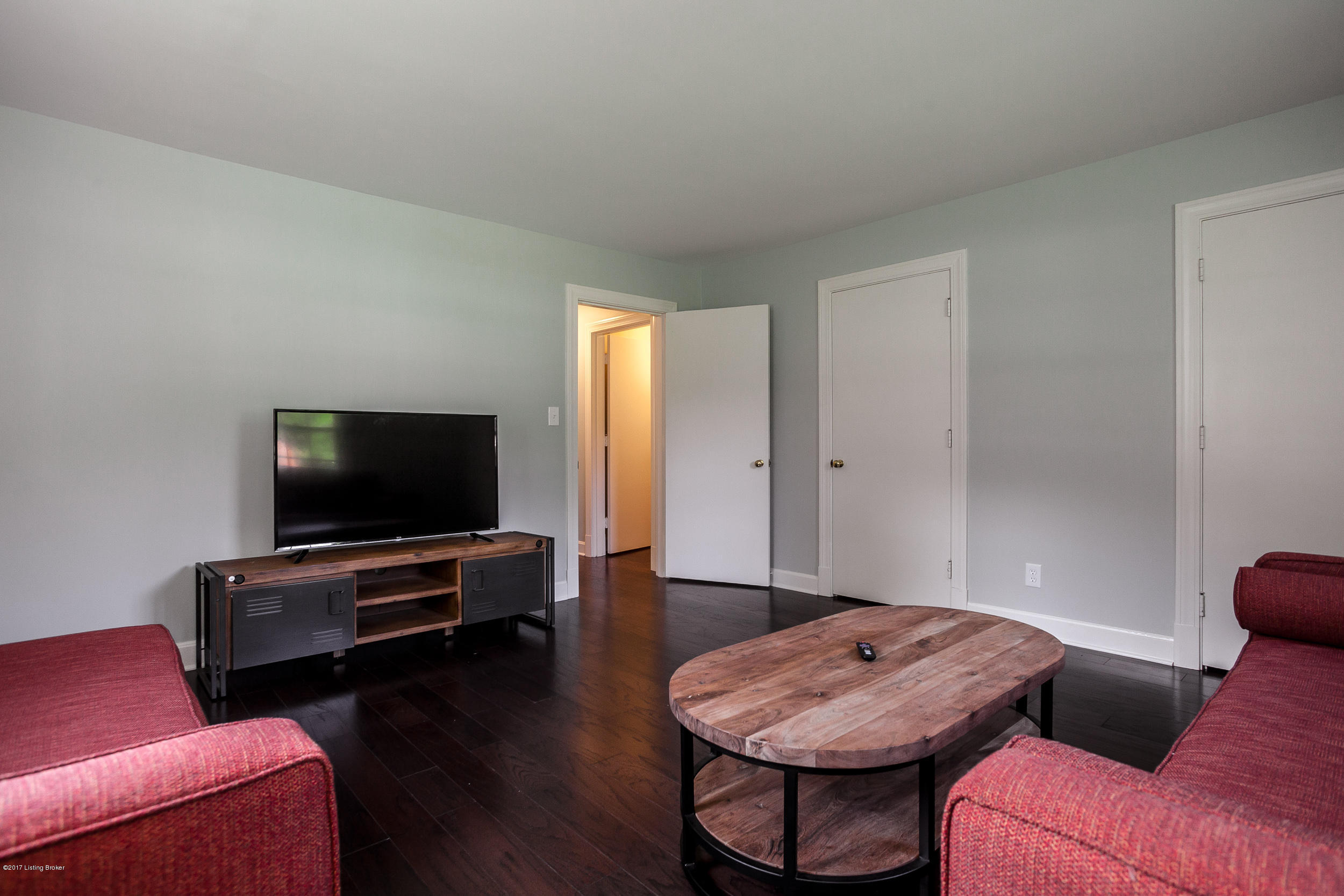 5306 Hempstead Road Louisville, KY 40207 - Photo 23 of 40 5306 Hempstead Rd - 1st Floor Interiors-