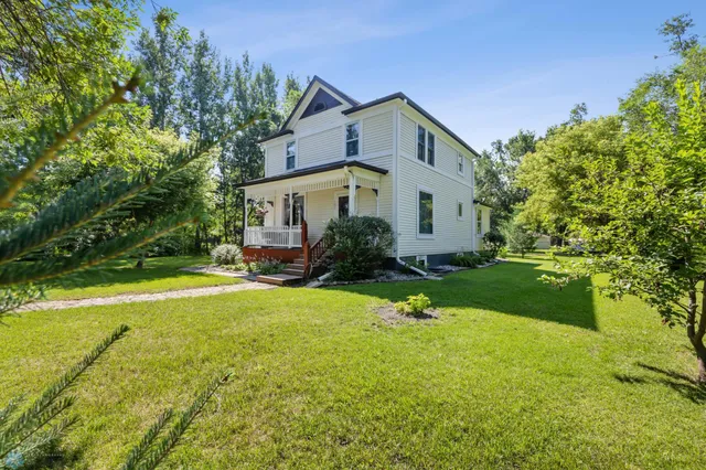 $294,900 | 107 Miles Avenue, Wolverton, MN 56594