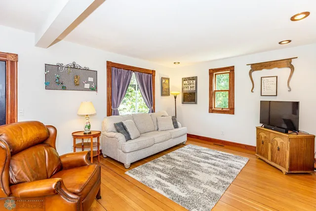 $294,900 | 107 Miles Avenue, Wolverton, MN 56594