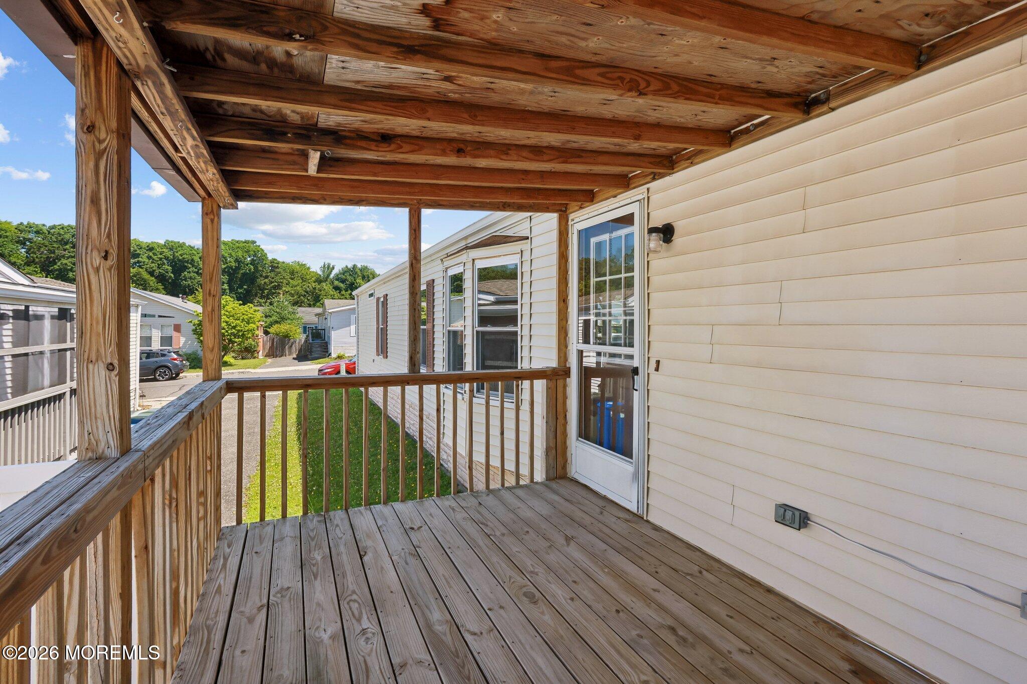 9 Secretariat Street Howell, NJ 07731 - Photo 6 of 24 006