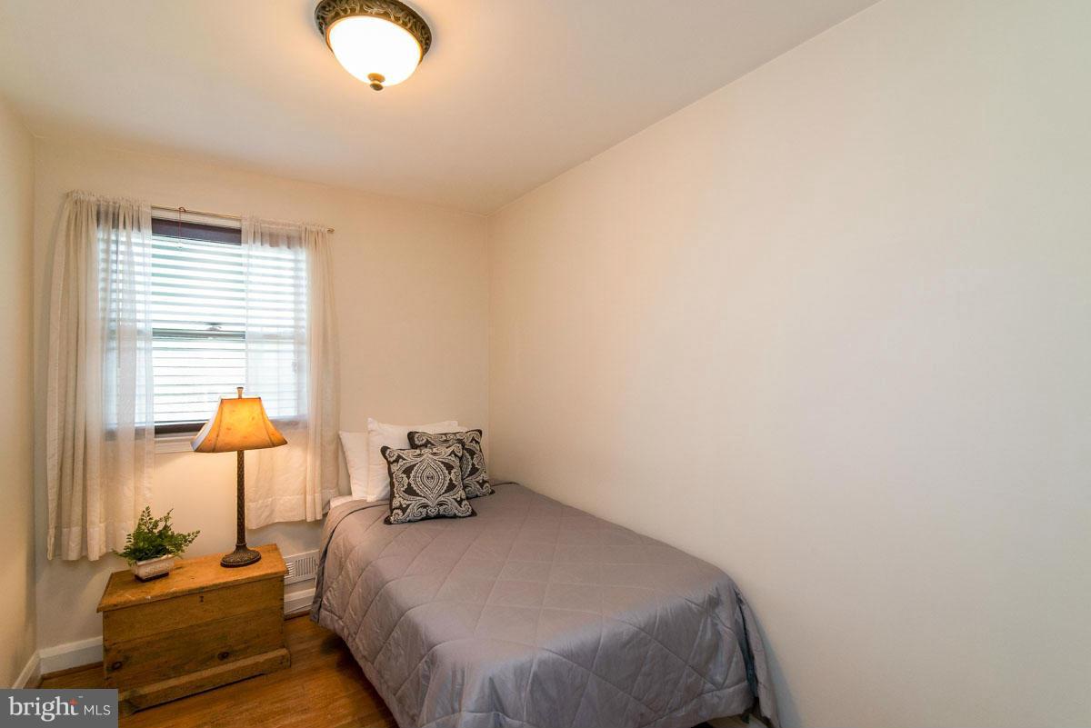 1561 Clairidge Road Baltimore, MD 21207 - Photo 18 of 28 Bedroom #3