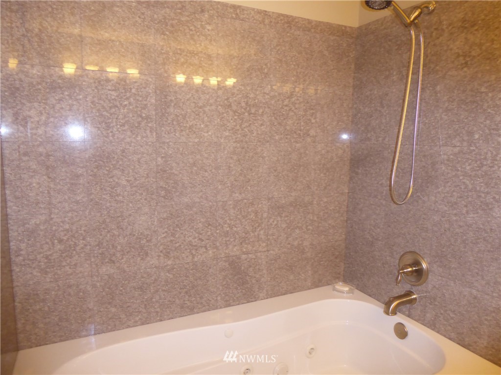 2815 Willows Road, Unit 120 Seaview, WA 98644 - Photo 19 of 25 Gallery Image 19