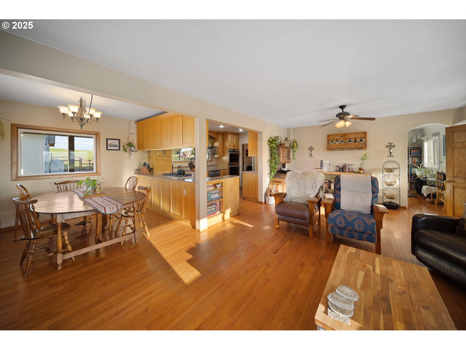 4664 North Mckay Road Prineville, OR 97754 - Photo 15 of 44