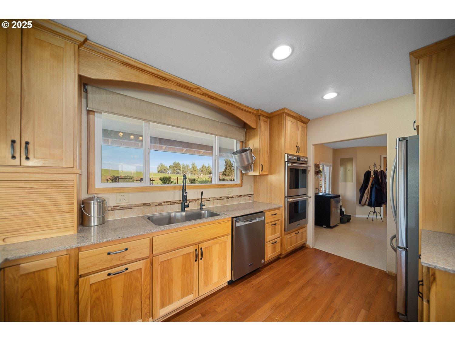 4664 North Mckay Road Prineville, OR 97754 - Photo 17 of 44