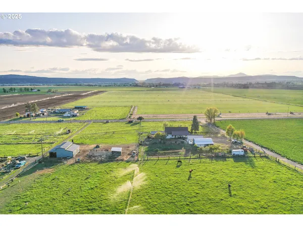 $875,000 | 4664 North Mckay Road, Prineville, OR 97754