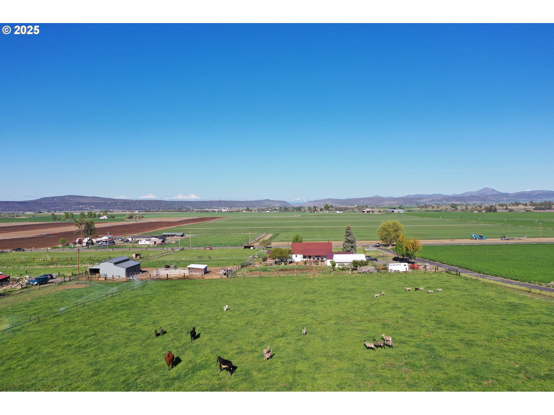 4664 North Mckay Road Prineville, OR 97754 - Photo 10 of 44