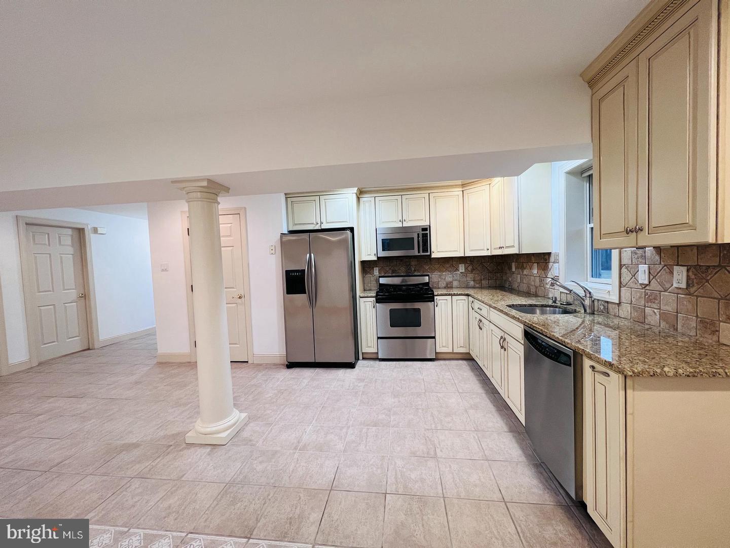 322 Boot Road Malvern, PA 19355 - Photo 8 of 22