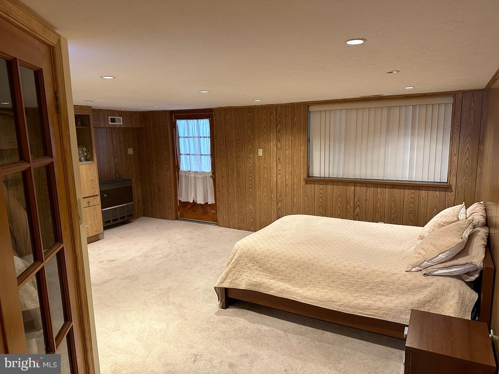 11701 Lockart Road Philadelphia, PA 19116 - Photo 39 of 51 Gallery Image 39
