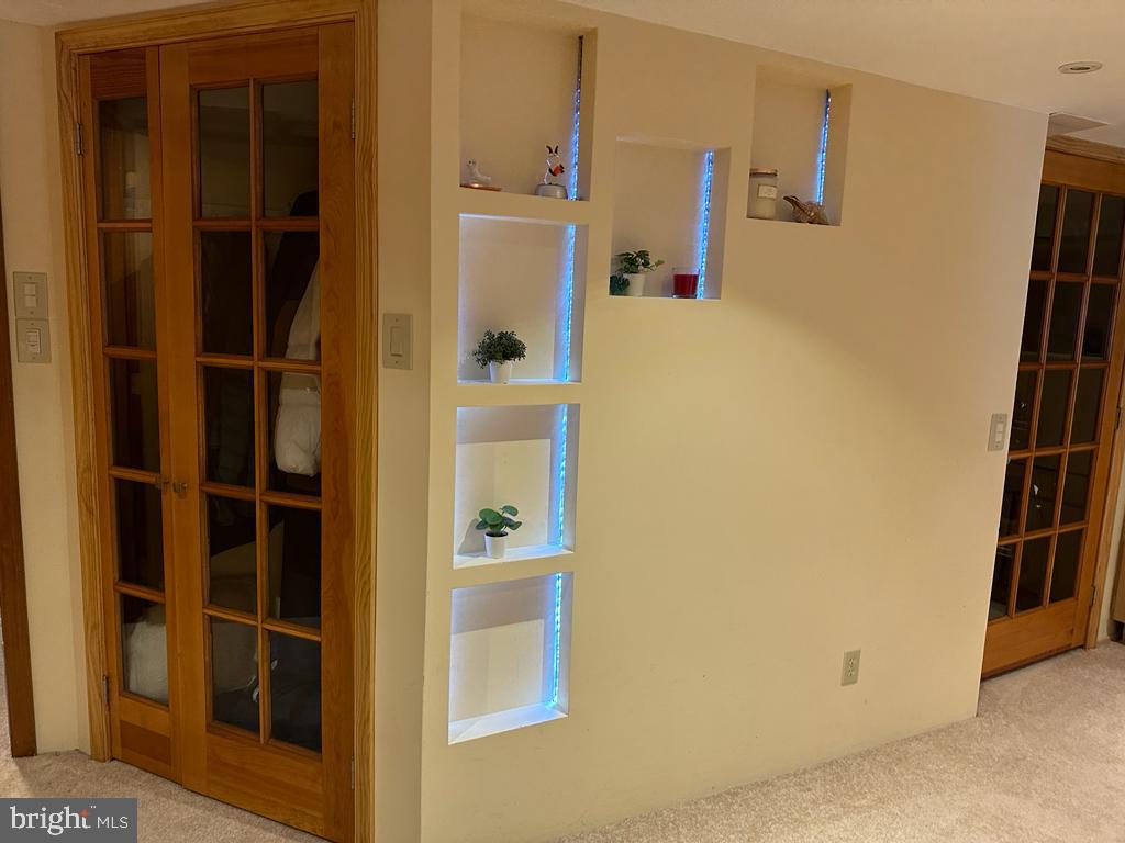 11701 Lockart Road Philadelphia, PA 19116 - Photo 42 of 51 Gallery Image 42