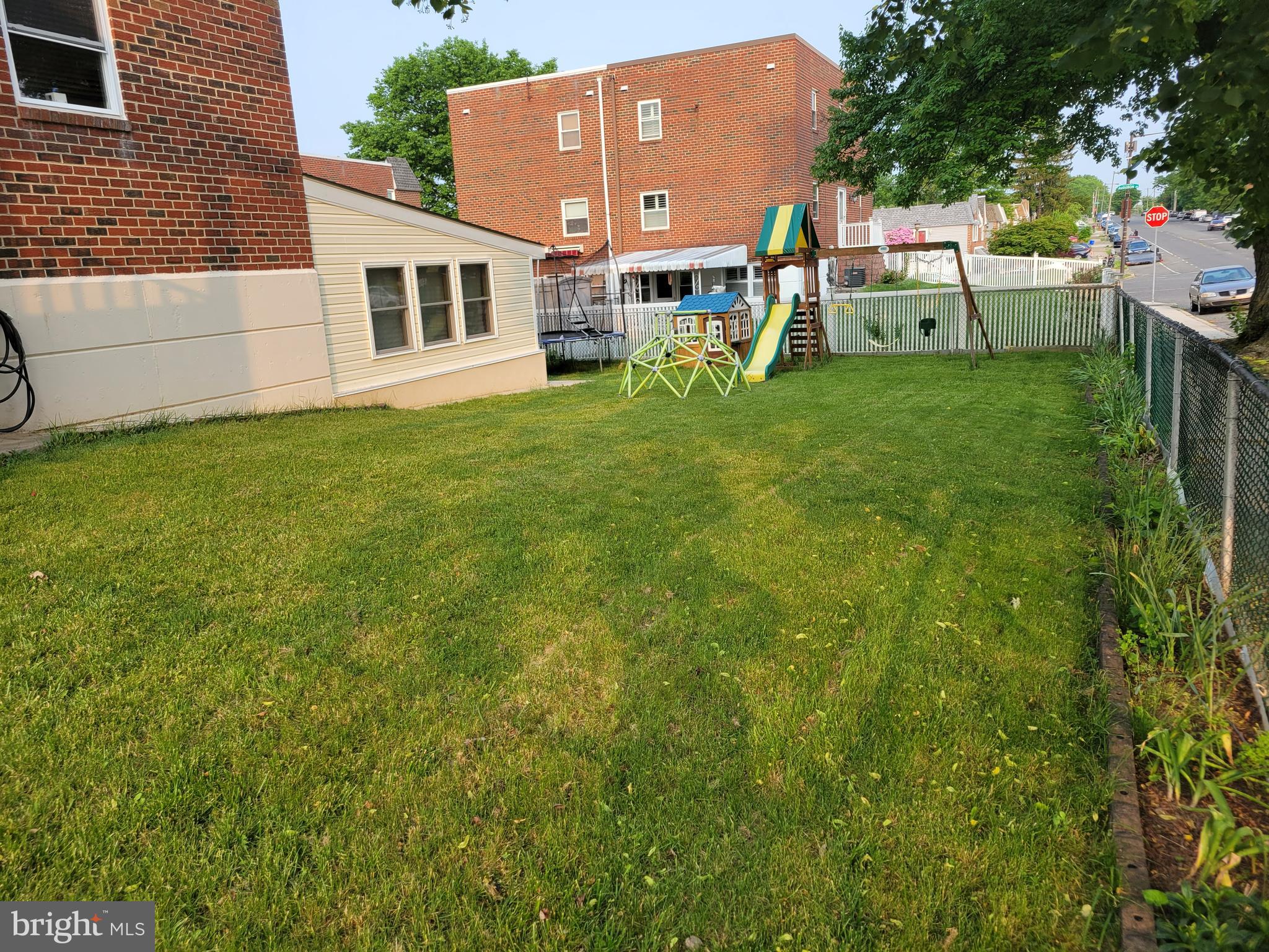 11701 Lockart Road Philadelphia, PA 19116 - Photo 49 of 51 Gallery Image 49
