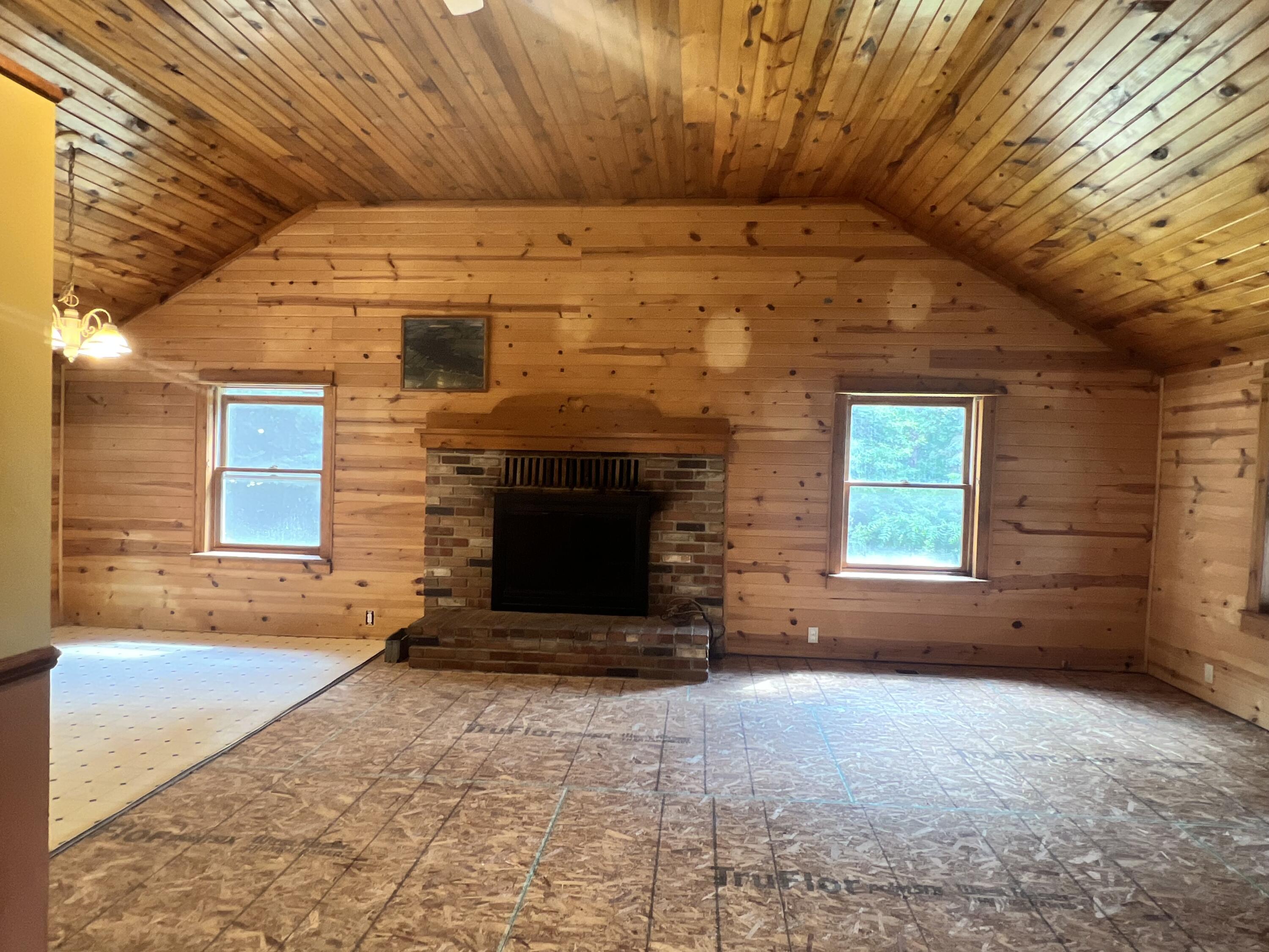 7291 South Whiteville Road Shepherd, MI 48883 - Photo 26 of 46 Main fireplace
