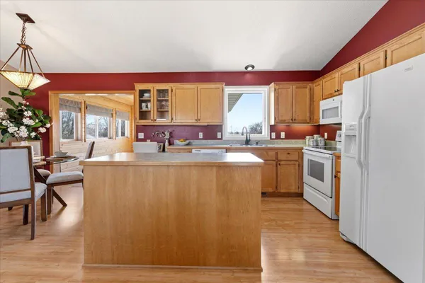 $345,000 | 502 9th Street Northwest, Buffalo, MN 55313