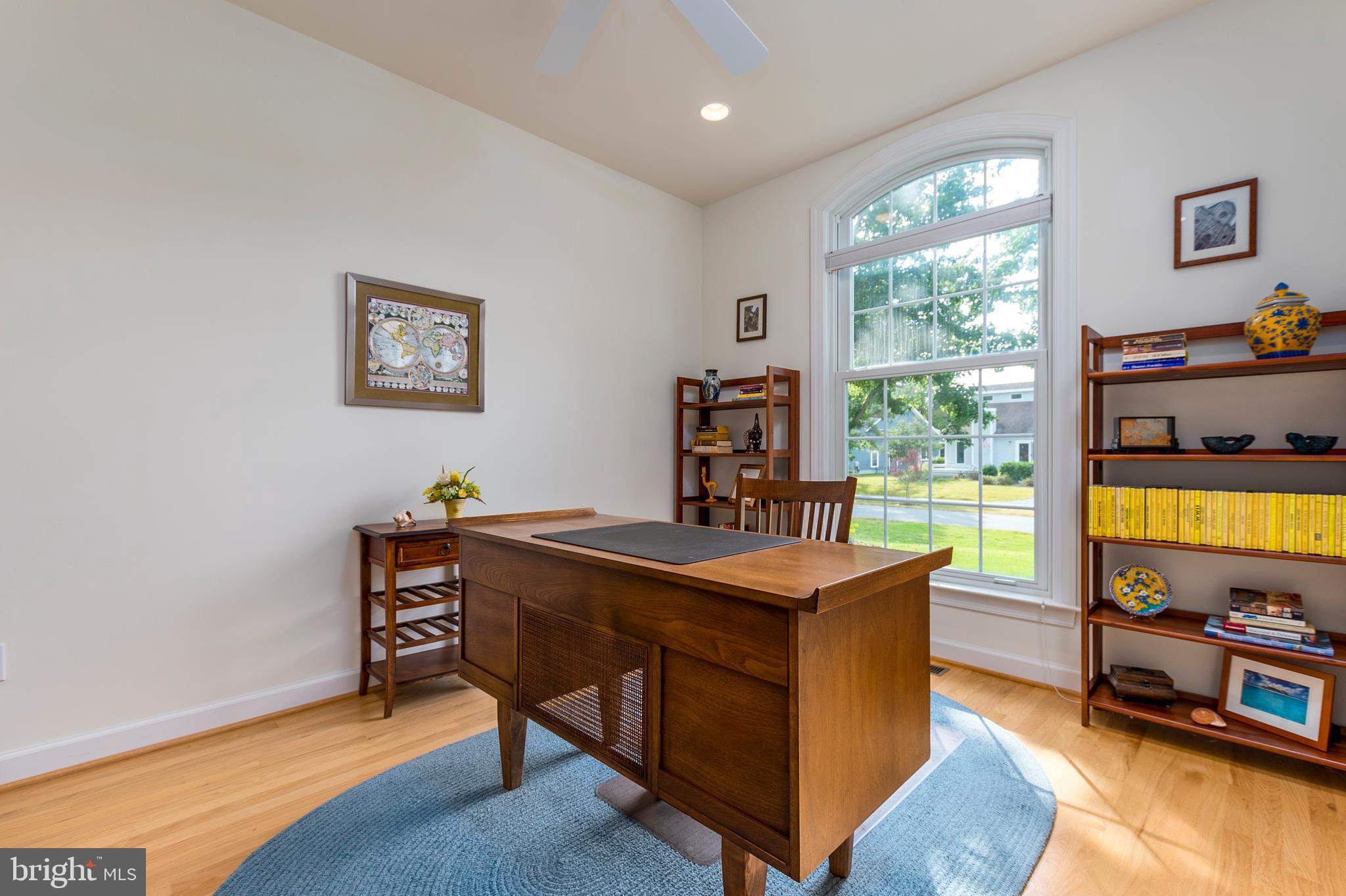 609 Bethany Loop Bethany Beach, DE 19930 - Photo 19 of 41 First floor office off of foyer