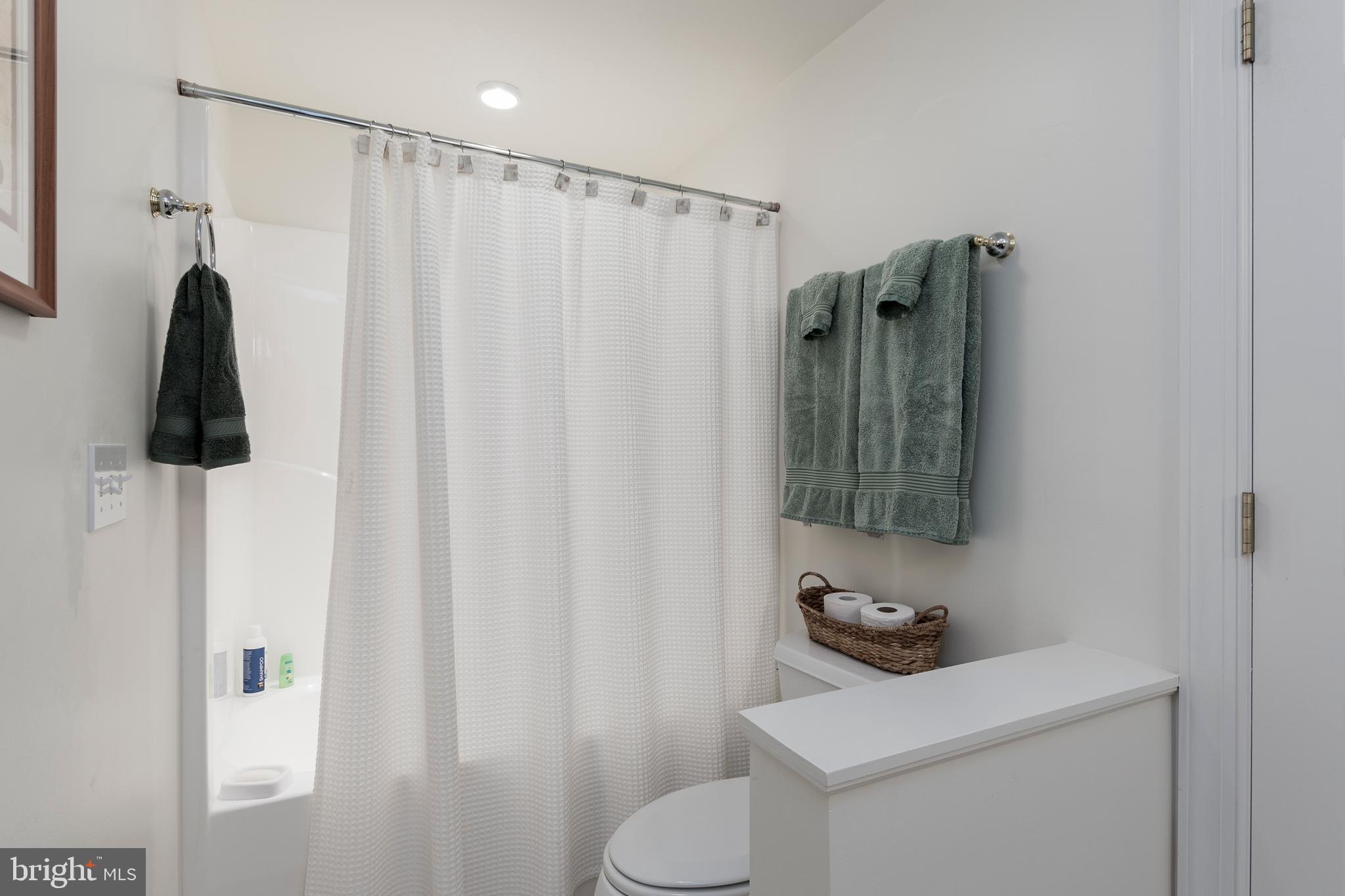 609 Bethany Loop Bethany Beach, DE 19930 - Photo 41 of 41 Bath #2 - 2nd floor