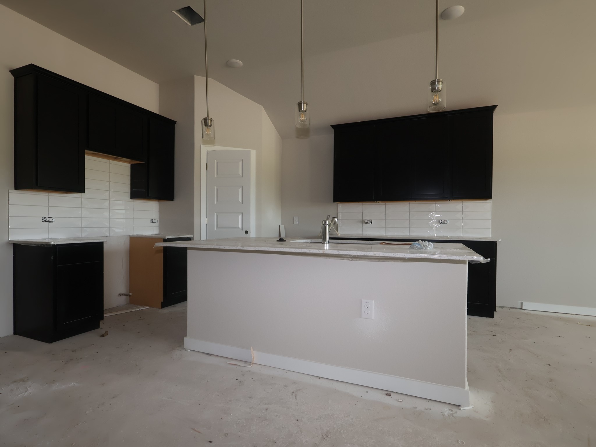 7400 Pullman Cove Austin, TX 78747 - Photo 3 of 17