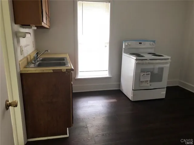 $154,900 | 51 South Avenue, Cortland, NY 13045