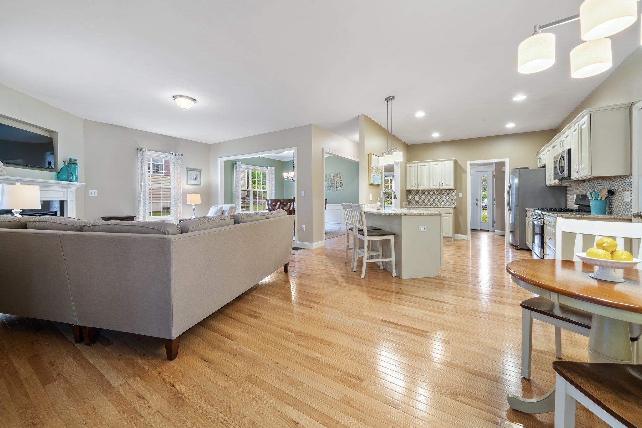 25 Brookview Road Windham, NH 03087 - Photo 23 of 39