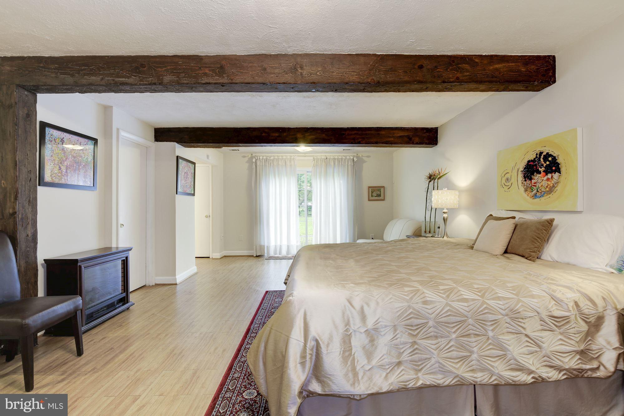 8504 Atwell Road Potomac, MD 20854 - Photo 25 of 30 Family Room