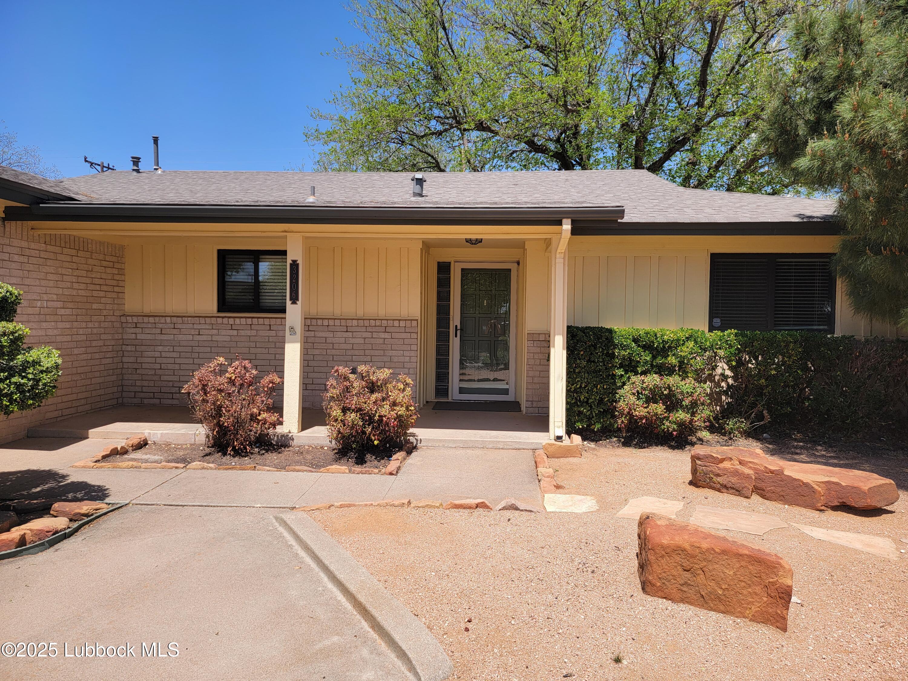 3206 69th Street Lubbock, TX 79413 - Photo 1 of 25 20230415_140028