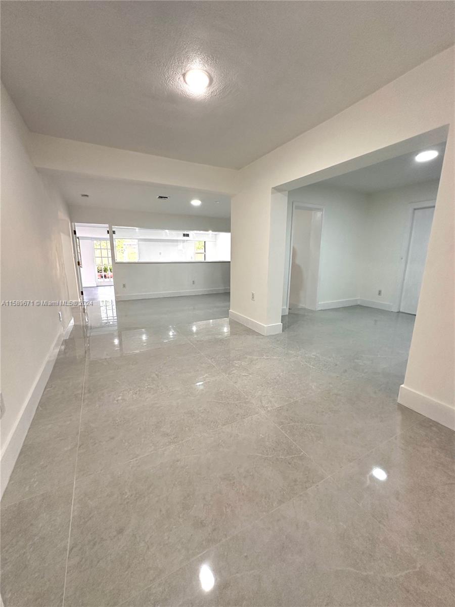 3952 Southwest 136th Avenue, Unit 1 Miami, FL 33175 - Photo 3 of 22