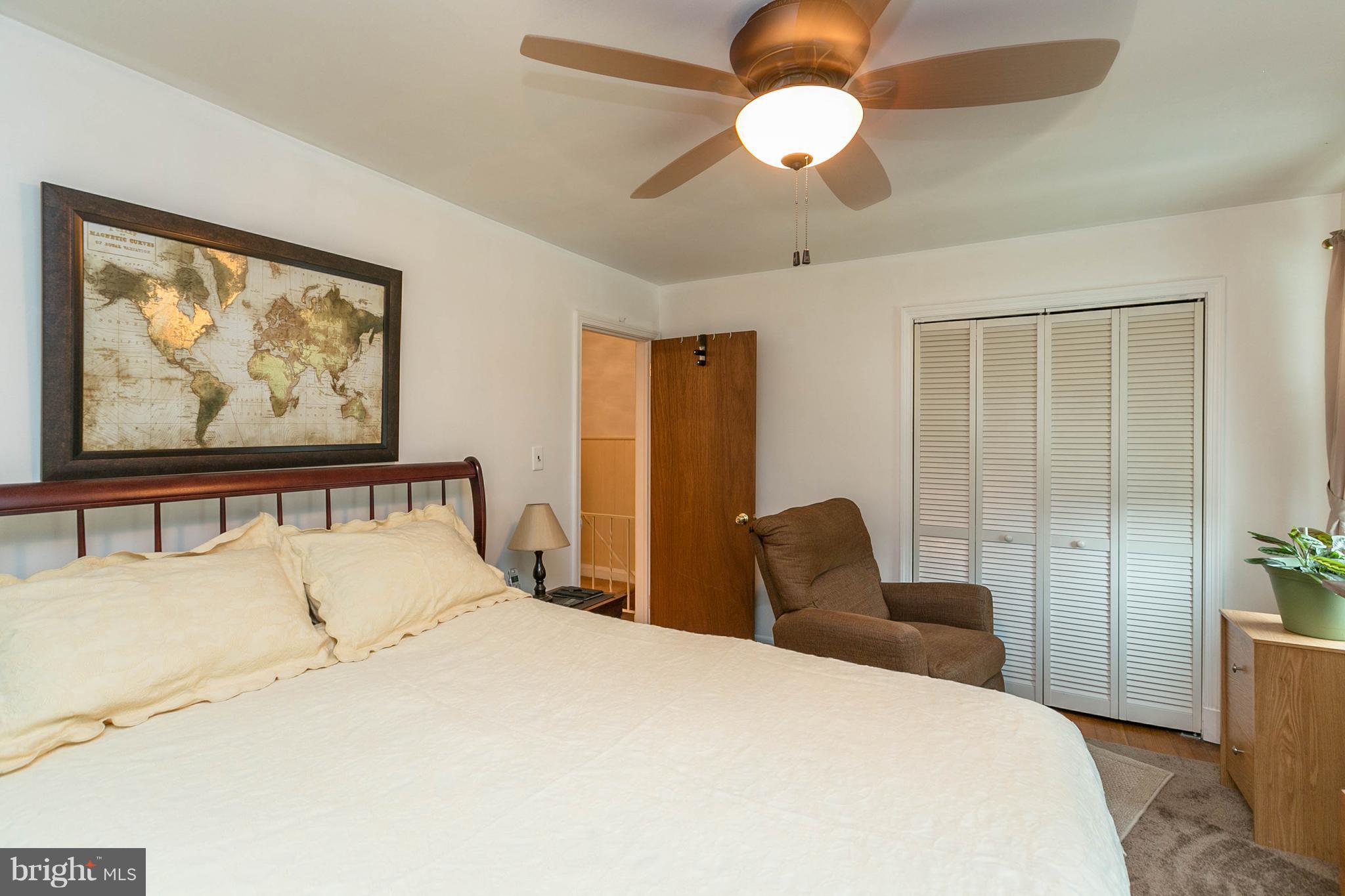 9 Mardrew Road Baltimore, MD 21229 - Photo 14 of 26 Master Bedroom